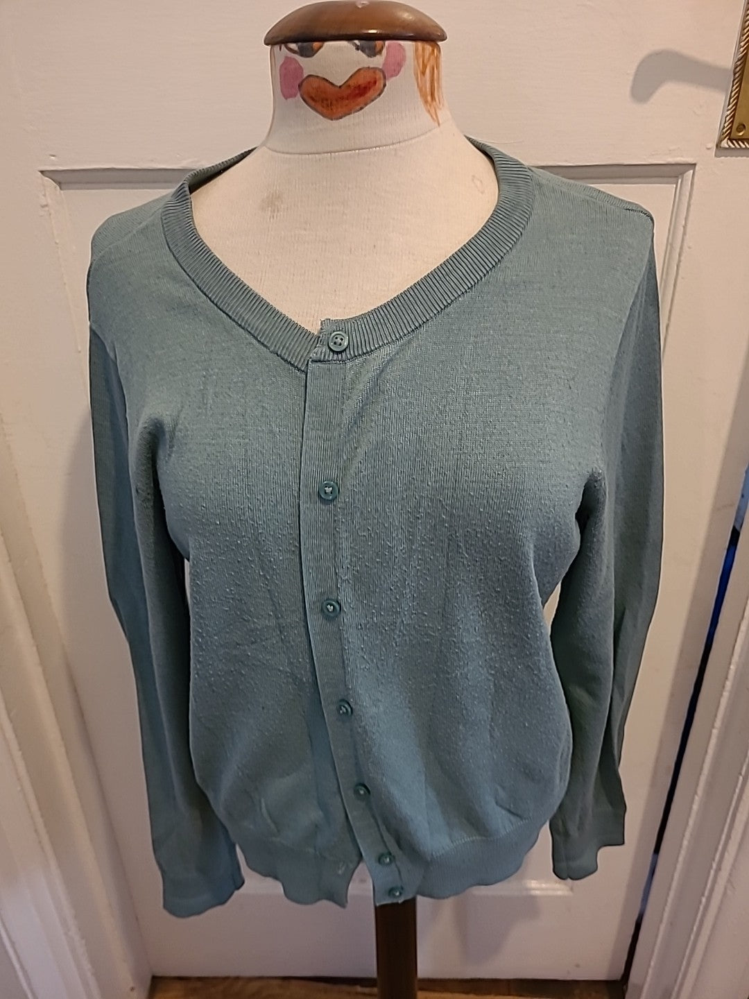 Ladies H&M Size Large Taupe Long Sleeved Cardigan