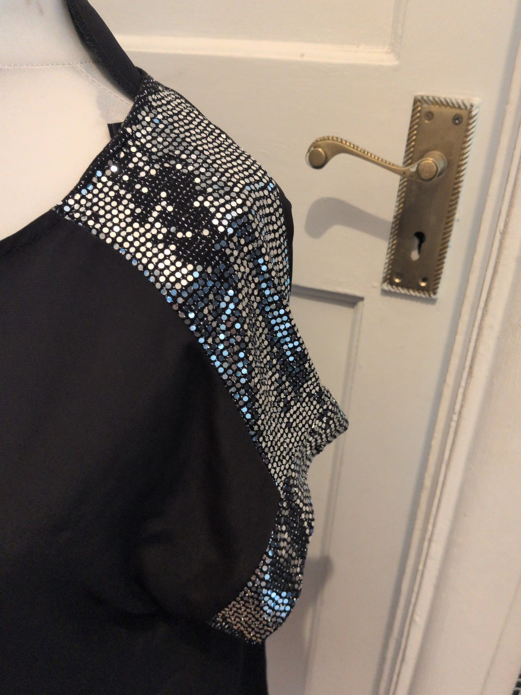 Apricot 12 Black With Silver Shoulders Short Sleeve Blouse(Some Missing)