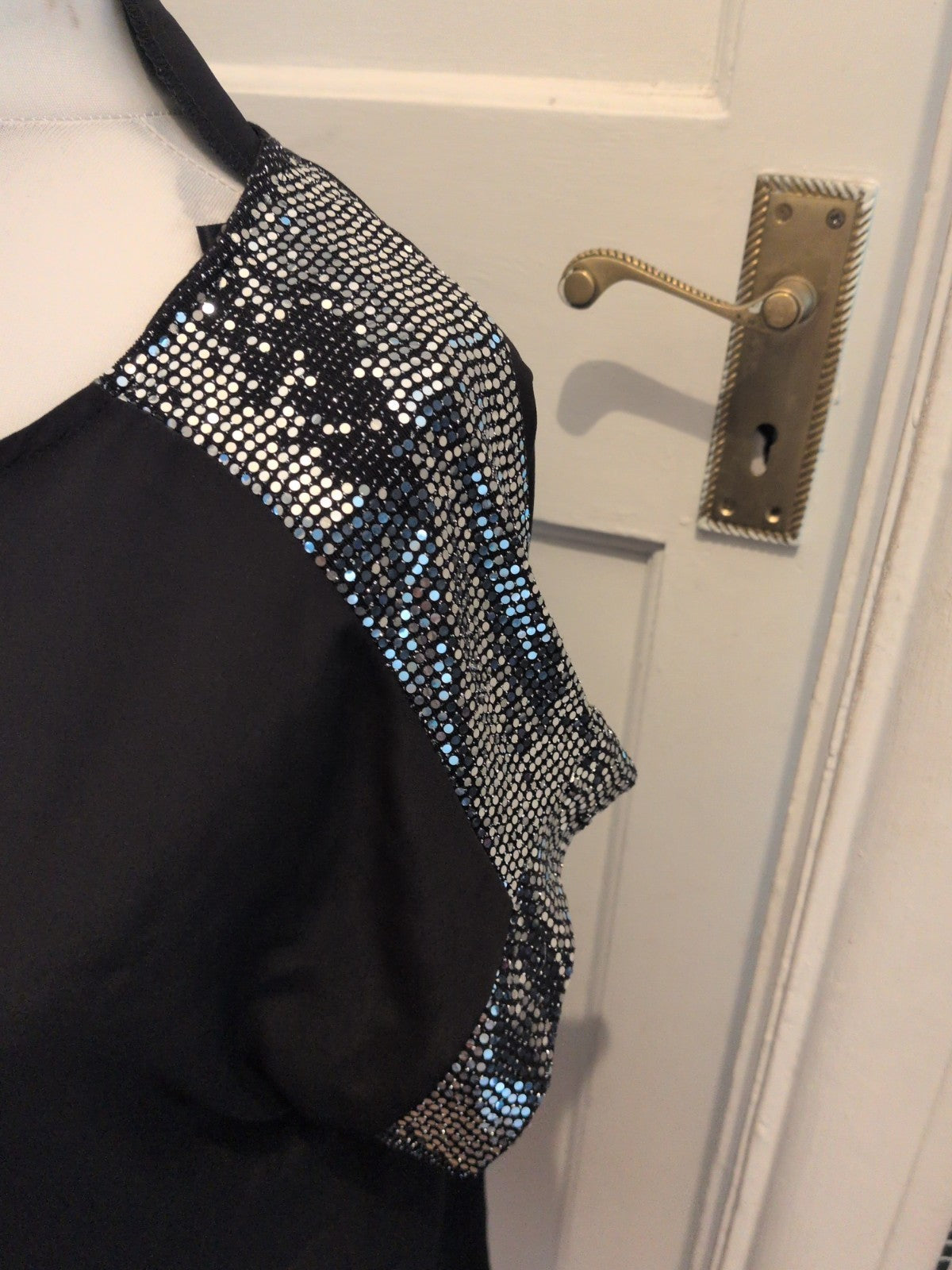 Apricot 12 Black With Silver Shoulders Short Sleeve Blouse(Some Missing)