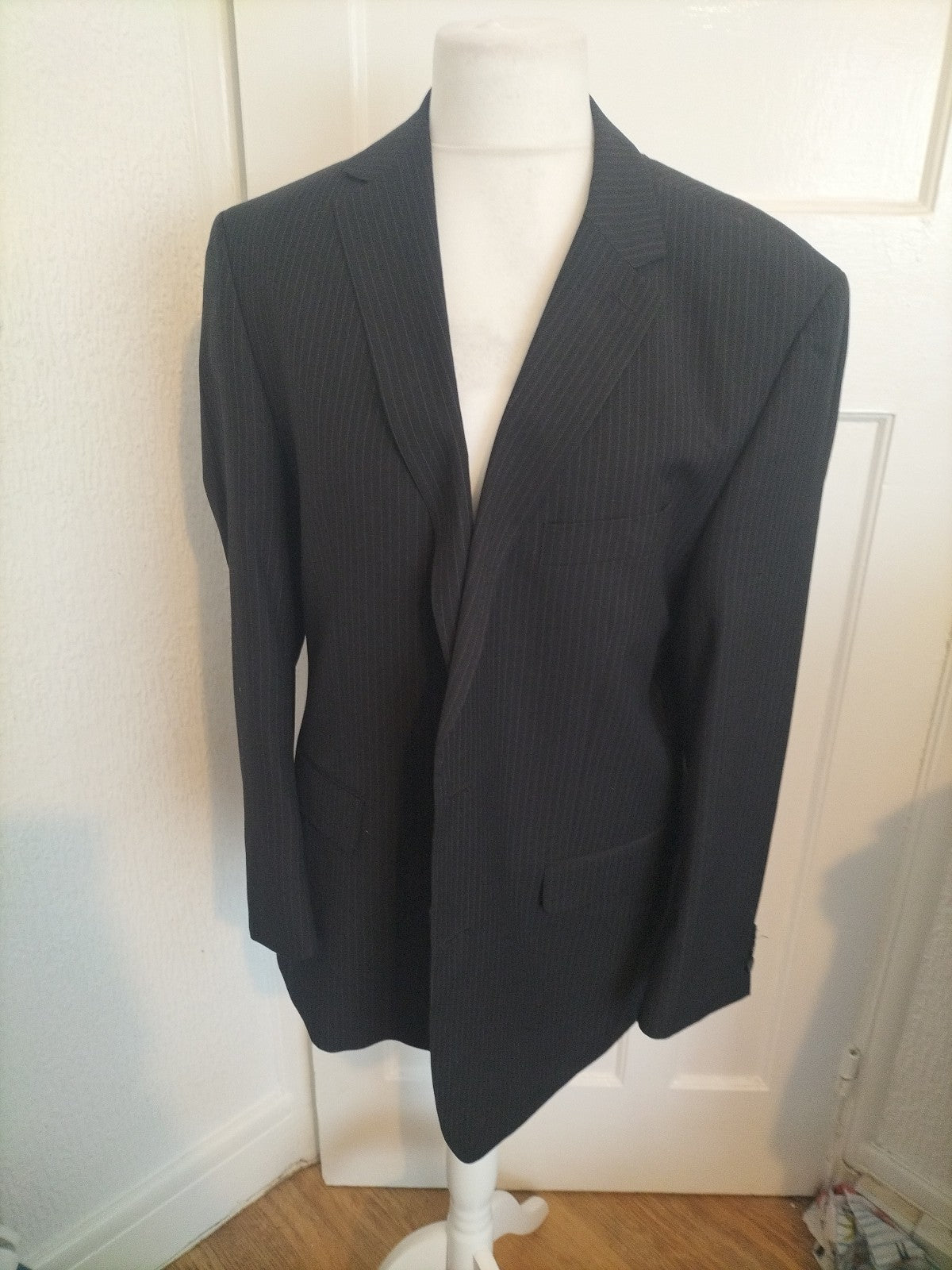 Mens Burton Size 44S Black Pinstripe Tuxedo Blazer