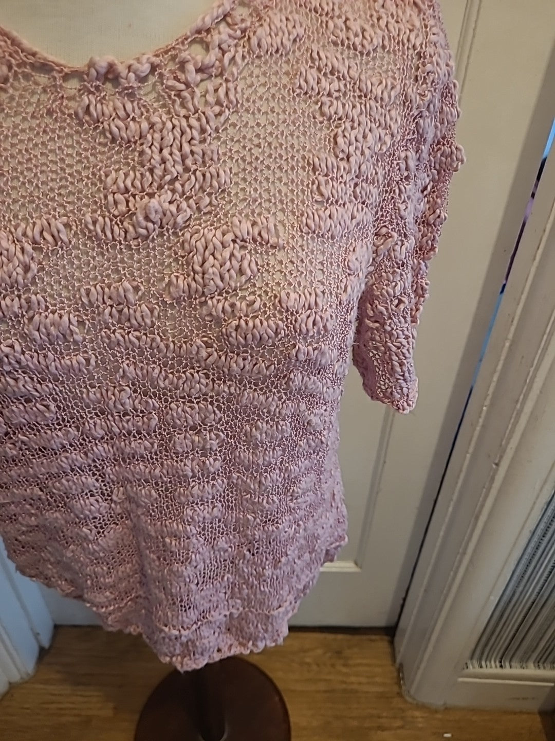 Ladies Size Small Pink Short Sleeved Tshirt