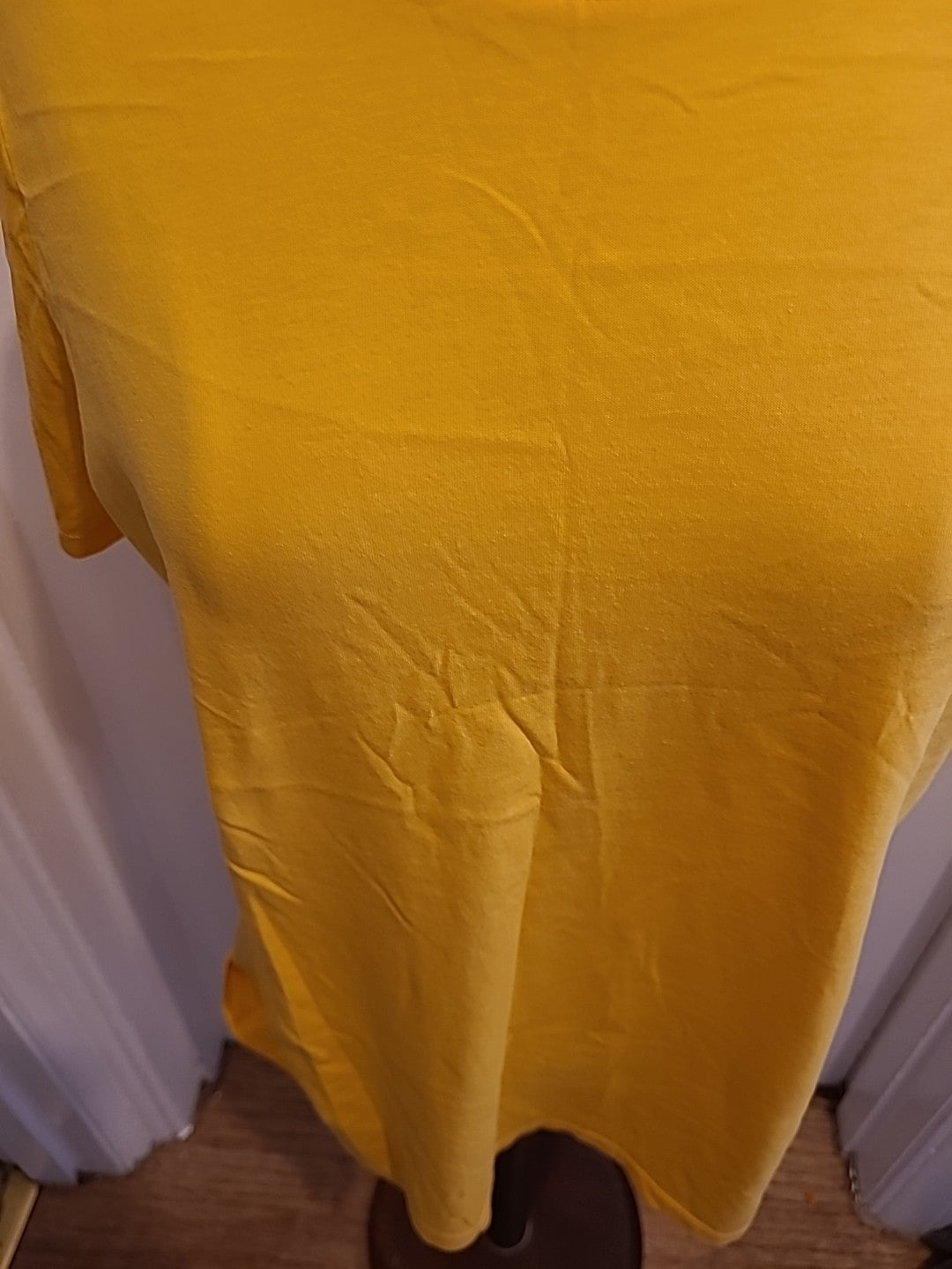 Ladies Lands End Size Medium Mustard Short Sleeved Tshirt