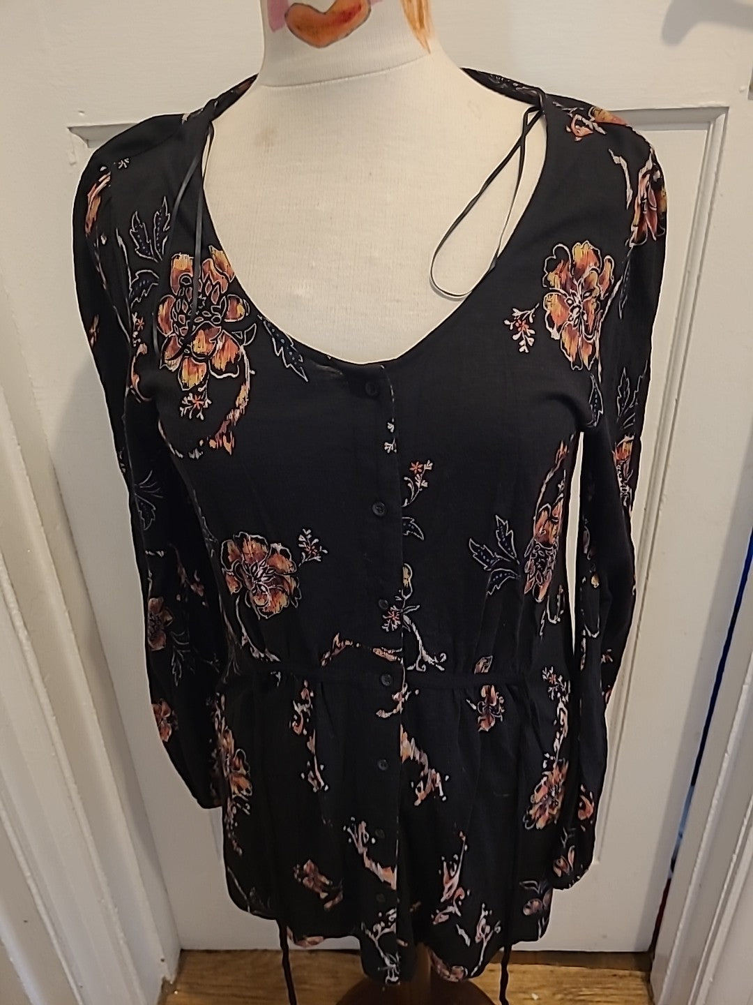Ladies Fat Face Size 10 Black Floral Long Sleeved Knee Length Dress