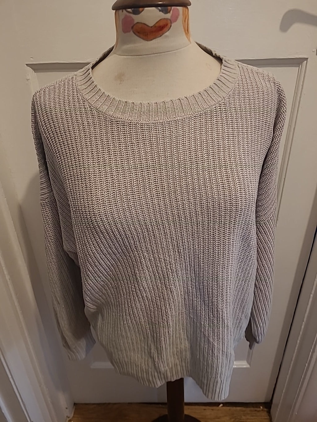 Ladies Size Large Stone Ribbed Pullover Jumper