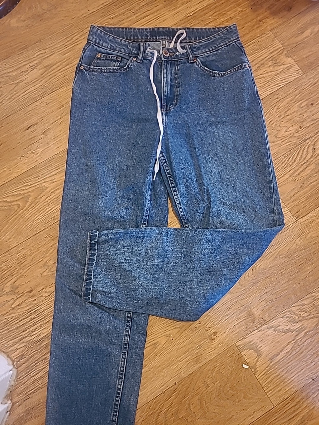 Ladies Denim&Co Size 10 Denim Straight Jeans With Drawstring