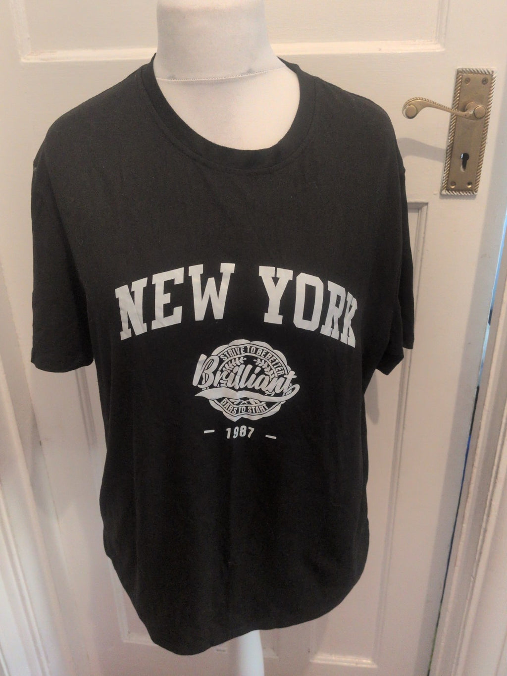 Large Black New York Print Short Sleeve T-shirt
