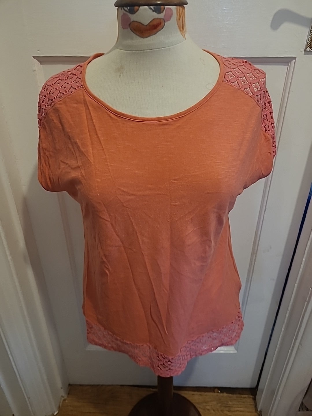 Ladies Marks And Spencer Size 12 Coral Short Sleeved Tee With Patterned Hem