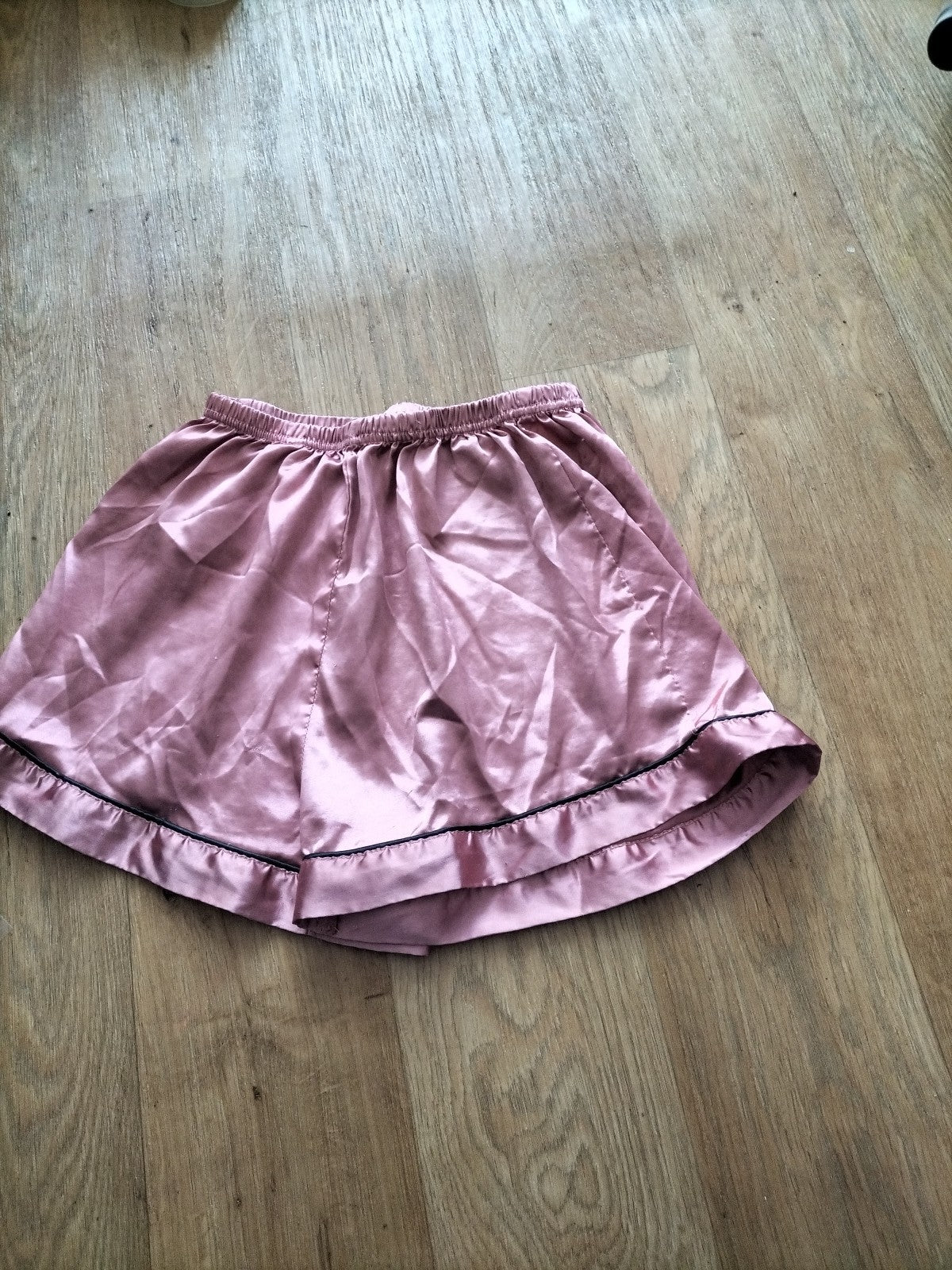Ladies Size Large Blush Elasticated Sleep Shorts