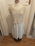 Ladies Size Large White Mesh Detail Short Sleeved Dress
