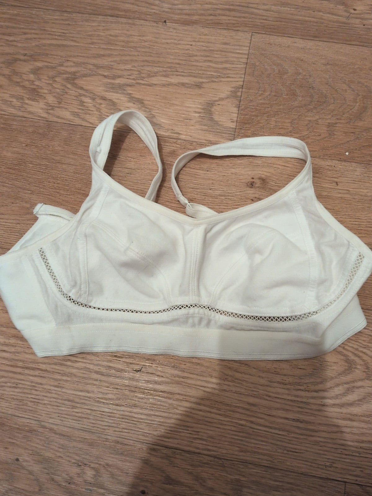 Matalan 34B White Unpadded Bra