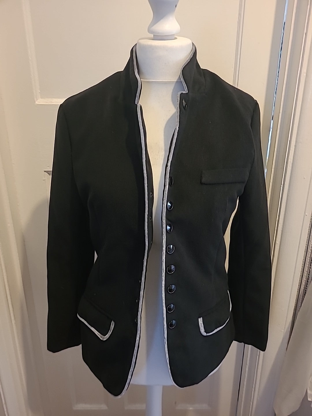 Brand New Large Black Lined Blazer