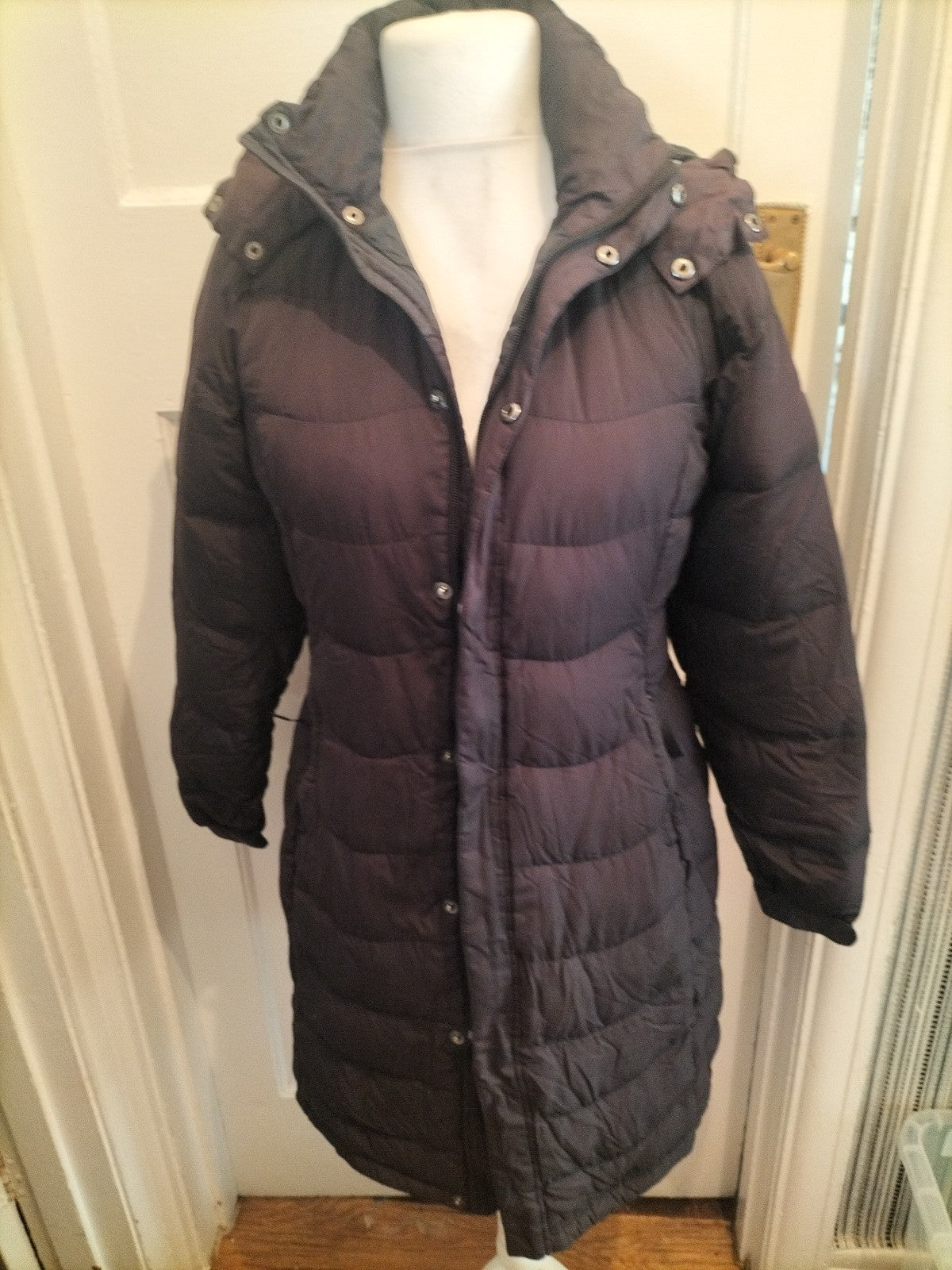 Ladies Berghaus Size 10 Black Lined Puffer Jacket Longline