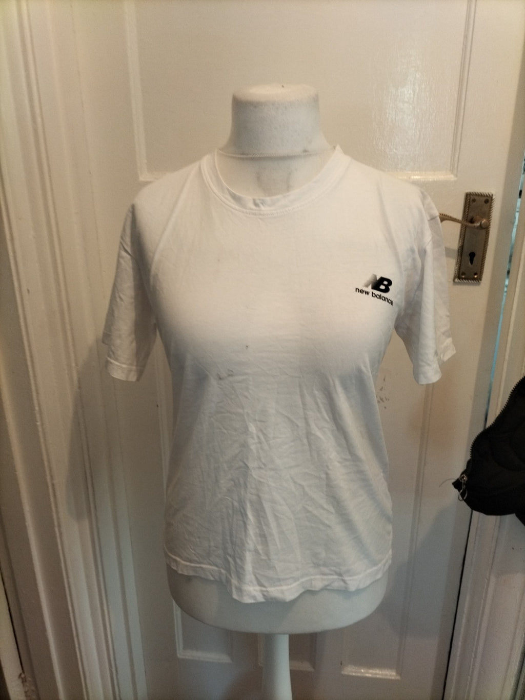 Mens New Balance Size M White Short Sleeved Tshirt