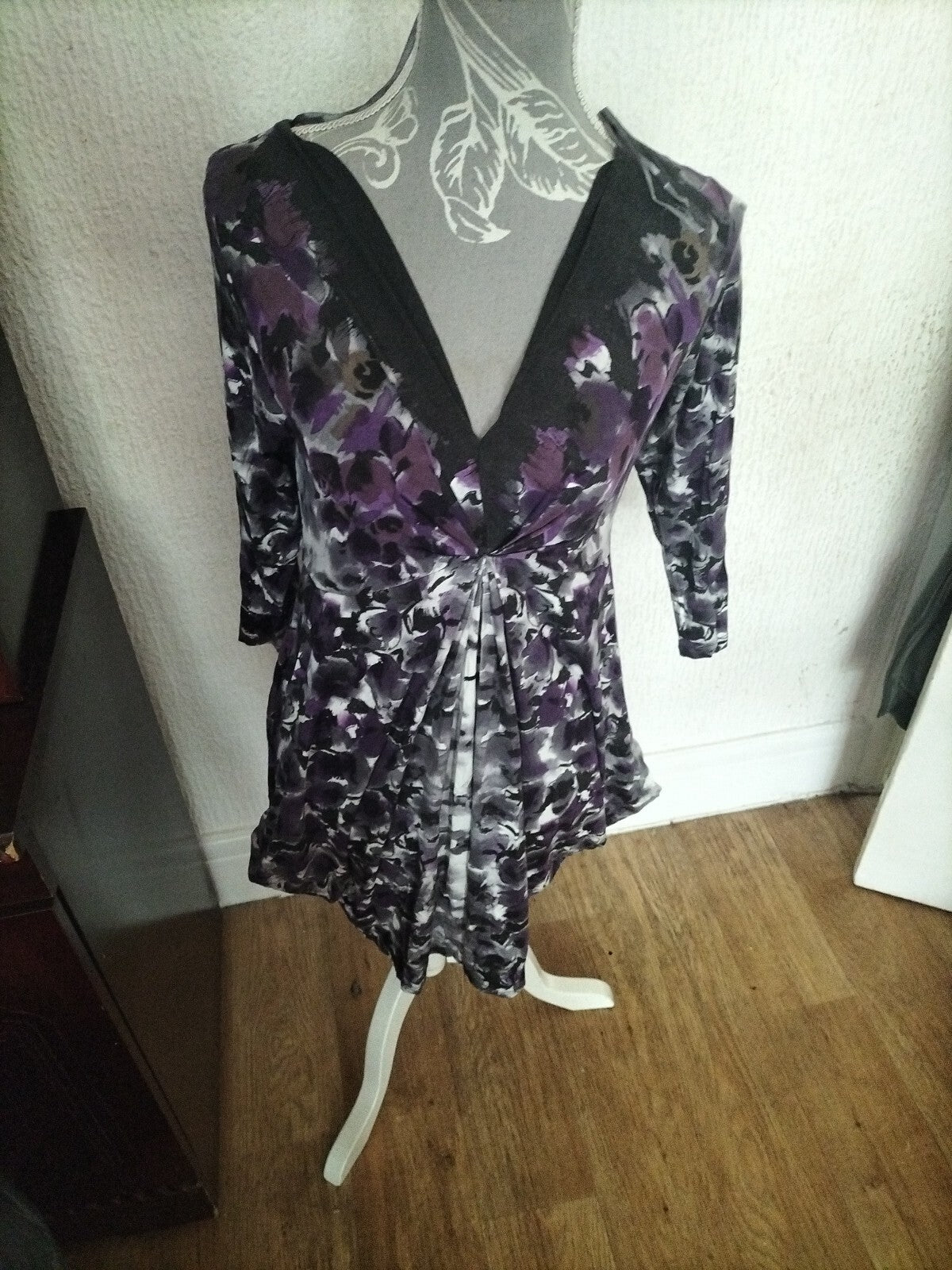Brand New Ladies Closet Blu Size 14 Purple Floral Print Dress
