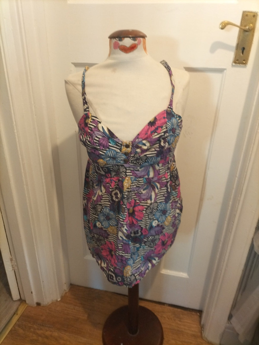 Ladies Animal Size 12 Multicoloured Floral Top