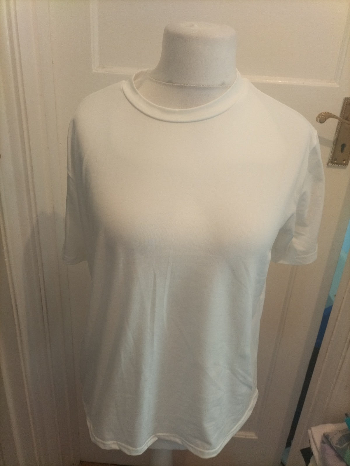 XL White Short Sleeve T-shirt