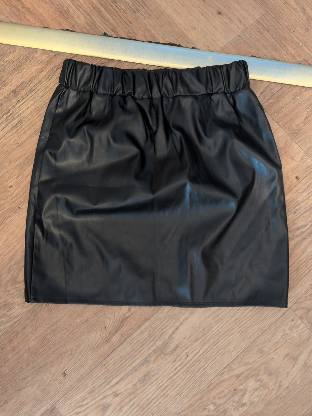 Small Black Short Pleather Skirt