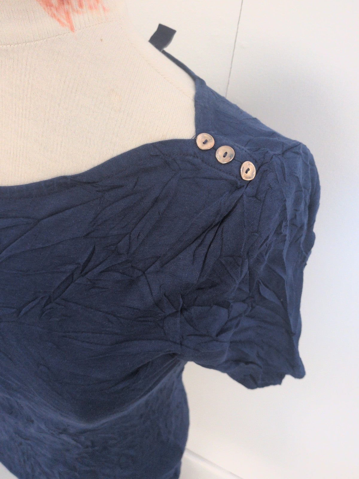 Ladies Lands End Size Small Deep Blue Short Sleeve T-shirt