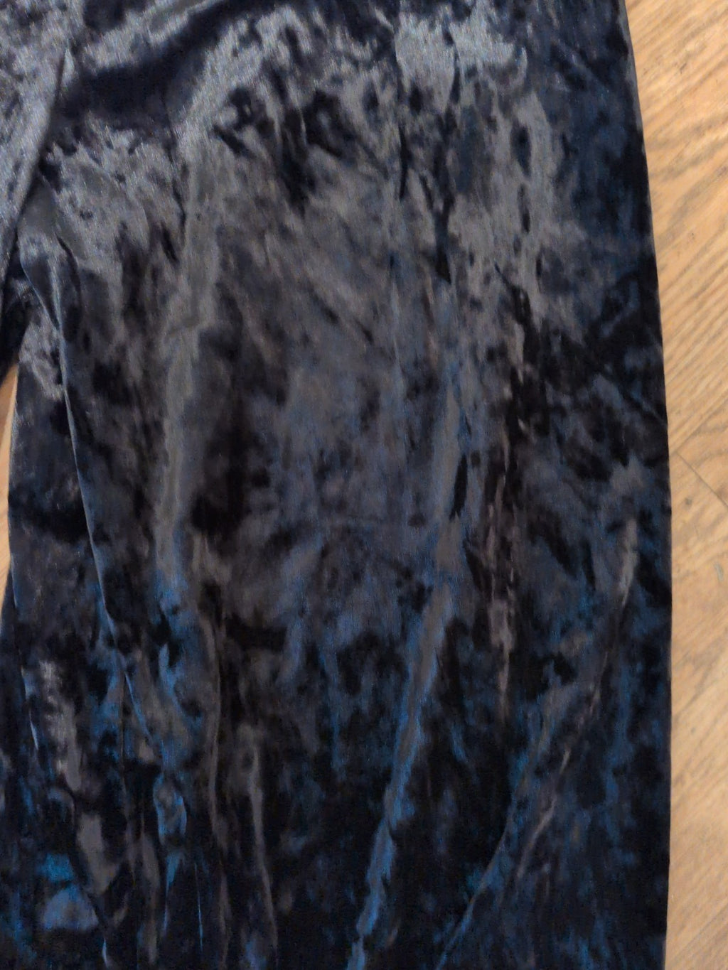 M/L Black Shiny Elasticated Trousers