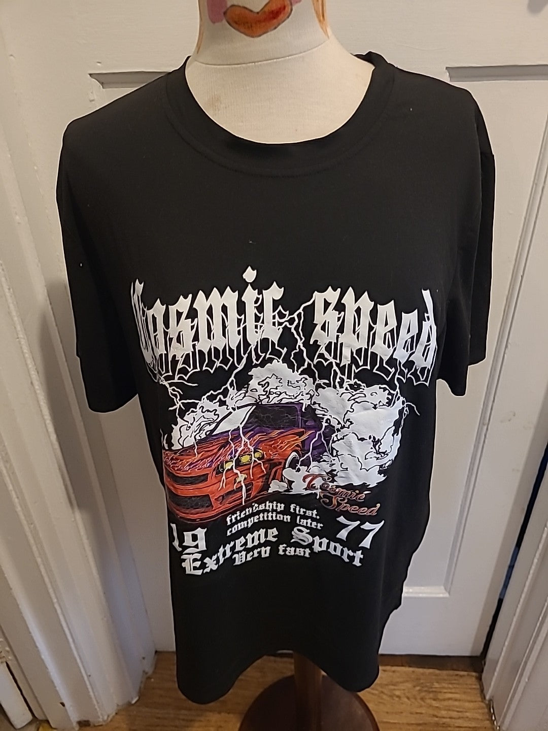 Mens Romwe Size Large Black Printed Short Sleeved Tshirt