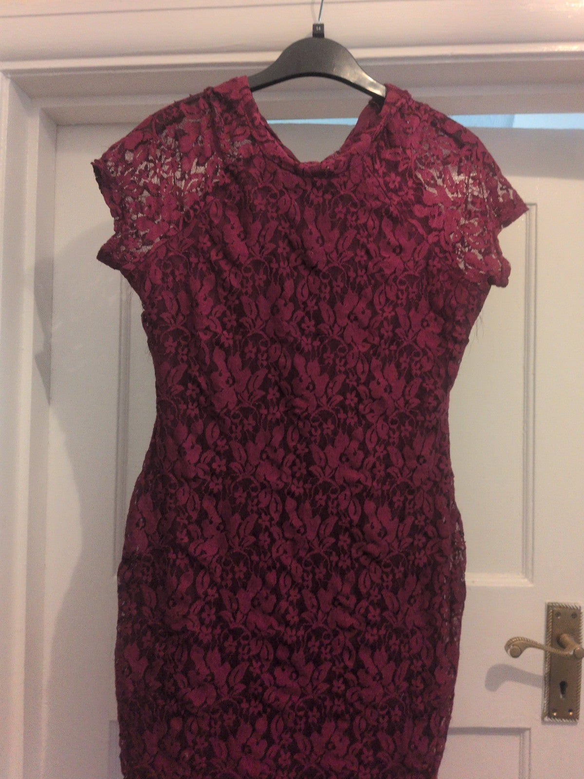 Select 12 Burgundy Lace Lined Short Sleeve Dress