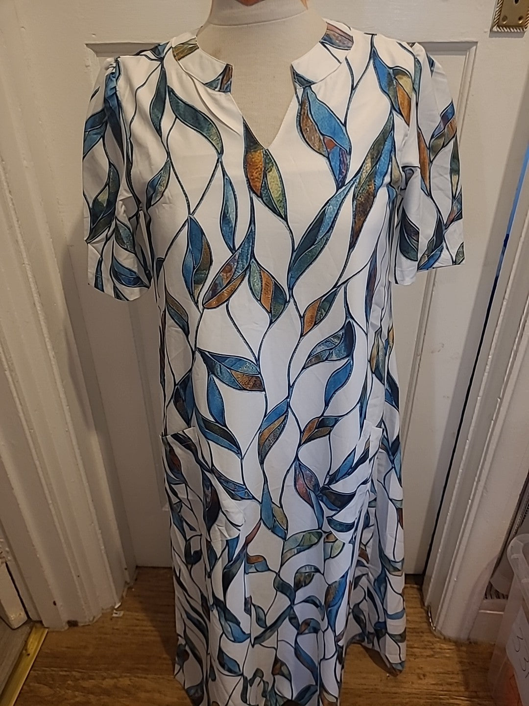 Ladies Size Small Multicoloured Leaf Detailed Long Length Dress