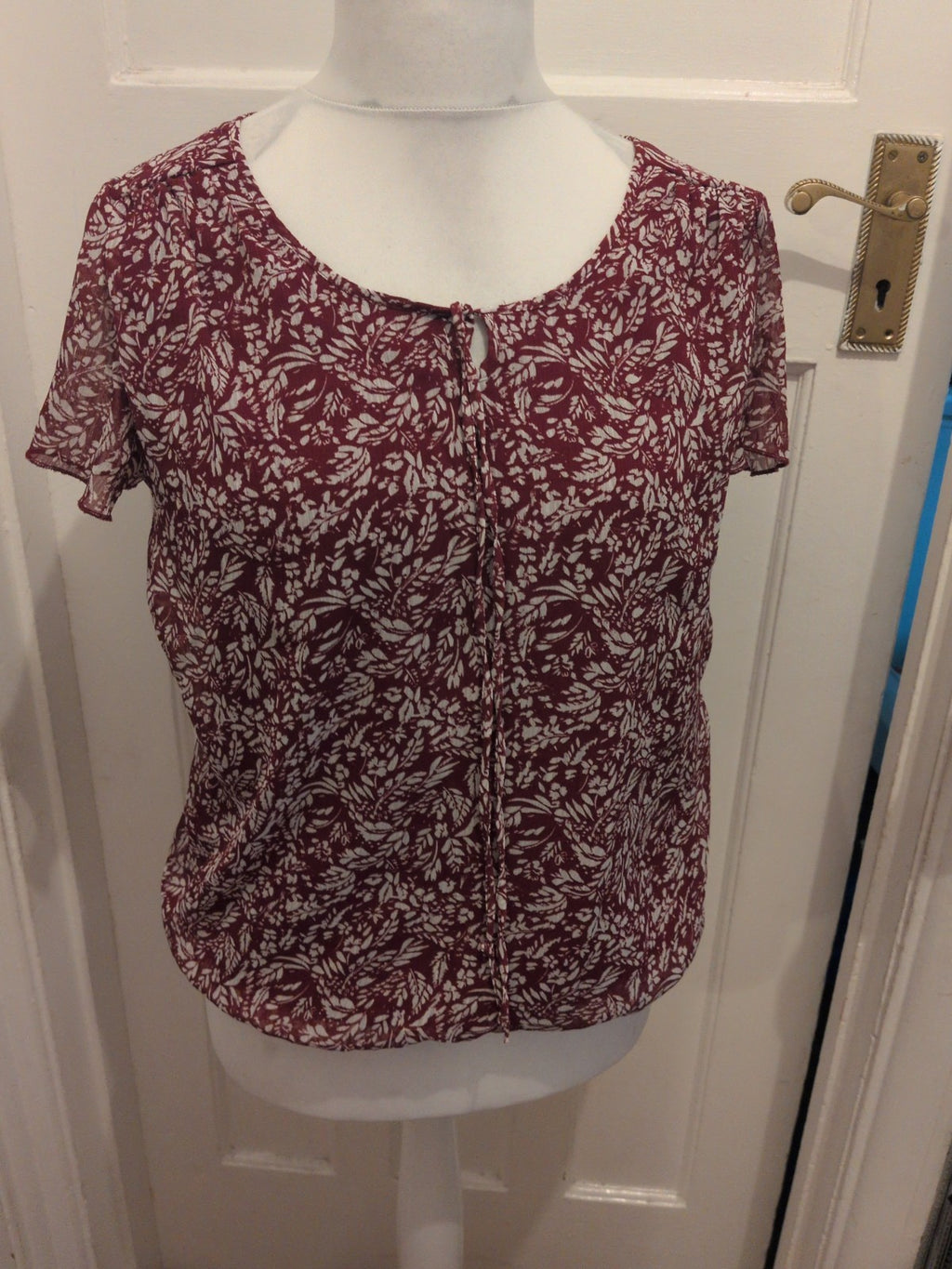 Bonmarche 16 Mulberry And White Short Sleeve Blouse