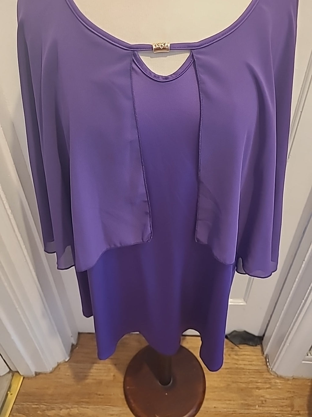 Ladies Size 4XL Plus Purple Flowy Sleeved Blouse