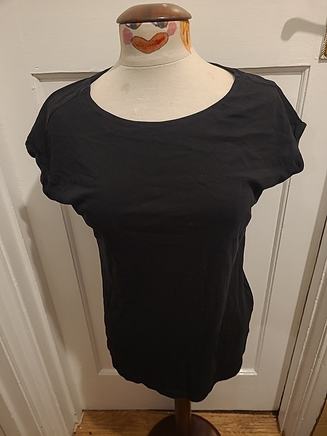 Ladies Next Size 6 Black Cap Sleeve Tee