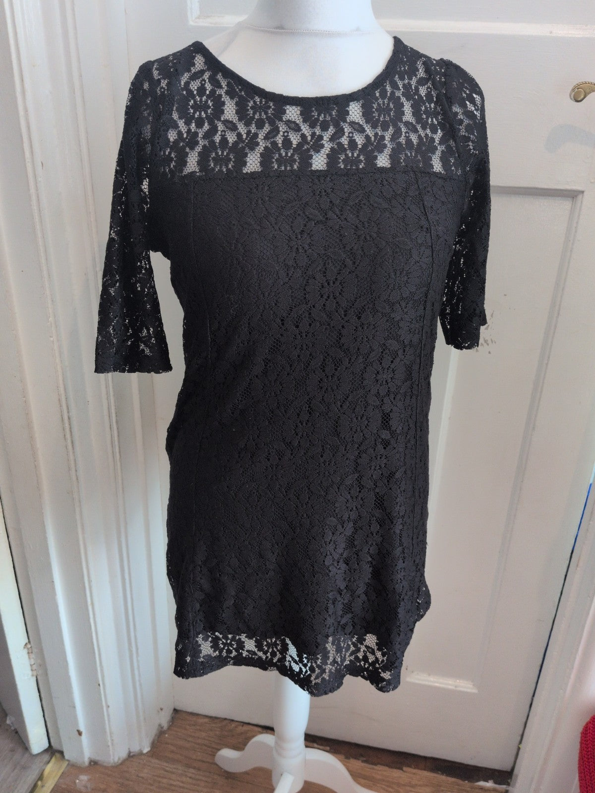 Dorothy Perkins 12 Black Lace Short Sleeve Lined Dress Knee Length