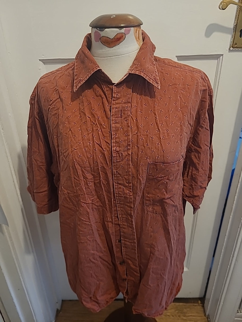 Mens Club Room Size Large Red Short Sleeve Shirt
