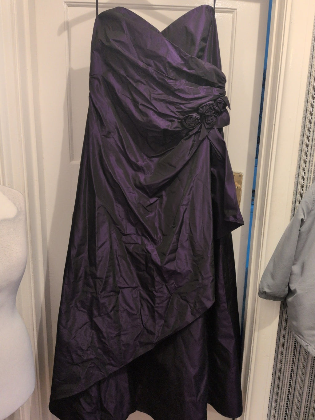Debut 18 Deep Purple Sleeveless Strapless Long Length Dress
