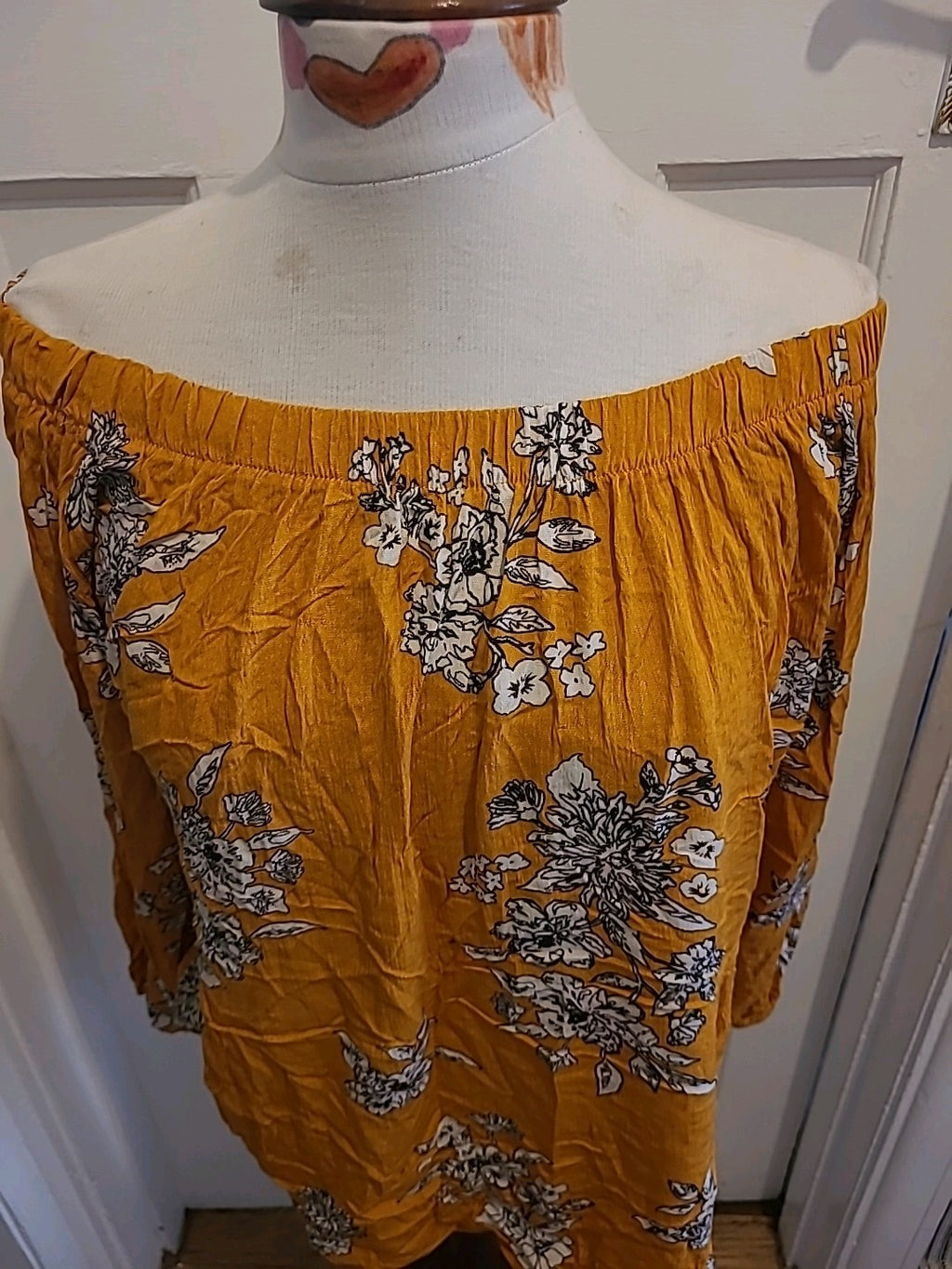 Ladies Select Size 12 Mustard White Floral Elasticated Hem Long Sleeved Tshirt