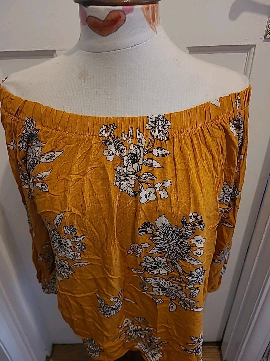 Ladies Select Size 12 Mustard White Floral Elasticated Hem Long Sleeved Tshirt