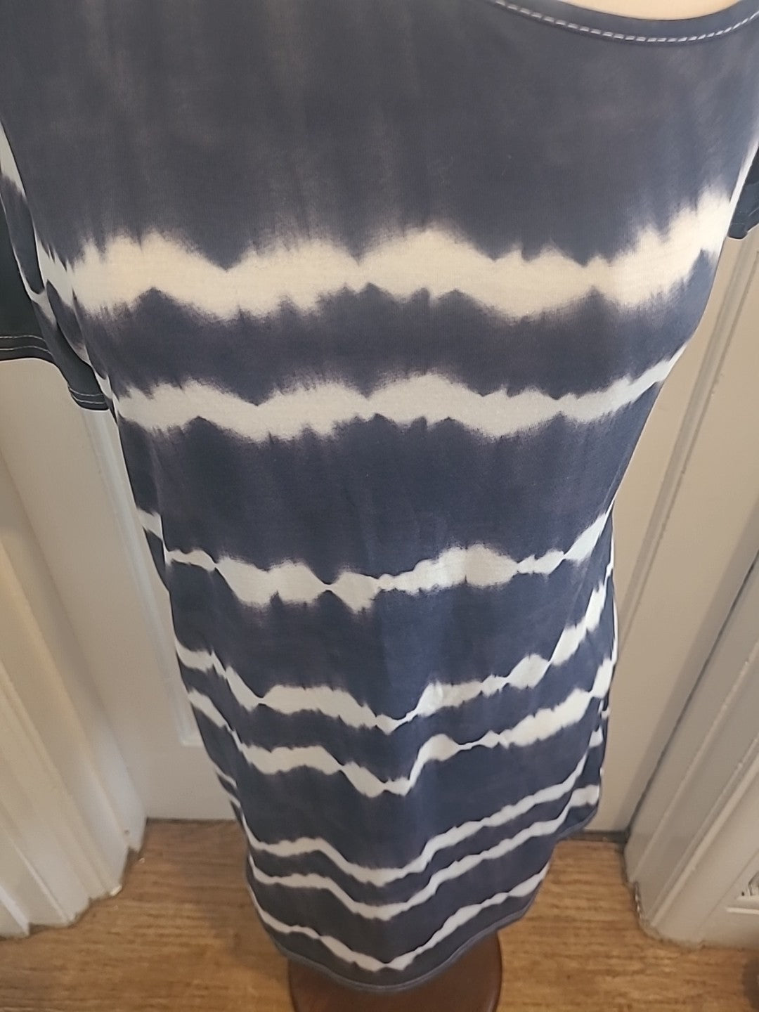 Brand New Ladies Very Size 8 Navy White Off The Shoulder Short Sleeved Dress