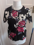 Quiz 12 Black Floral Short Sleeve Blouse