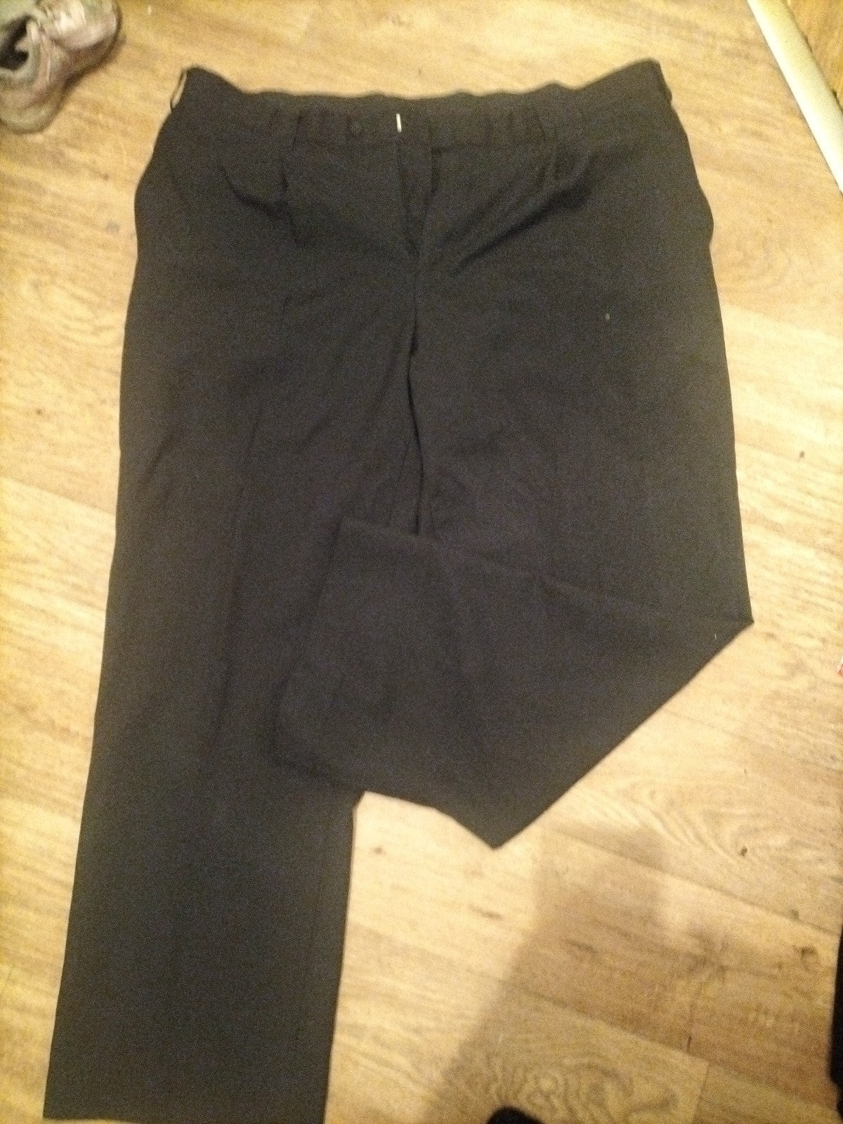 Mens Primark Size 42x29 Black Trousers