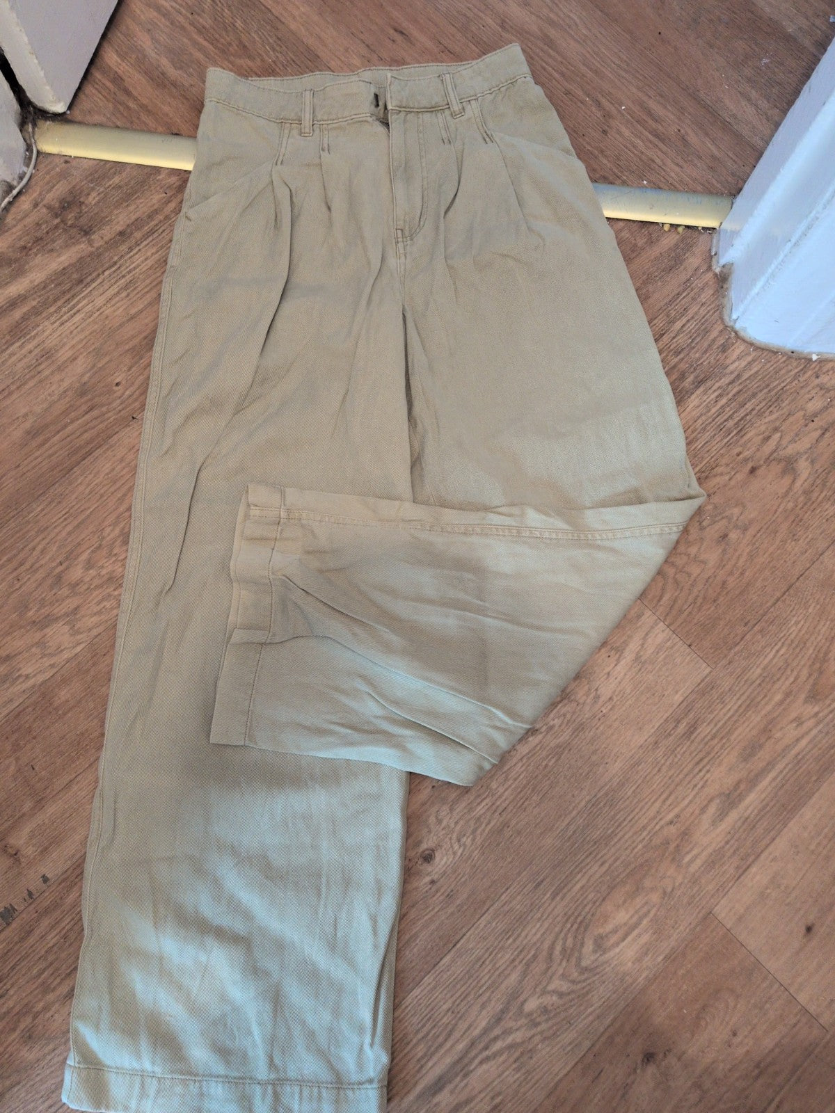 Ladies George Size 8 Sage Colour Straight Jeans