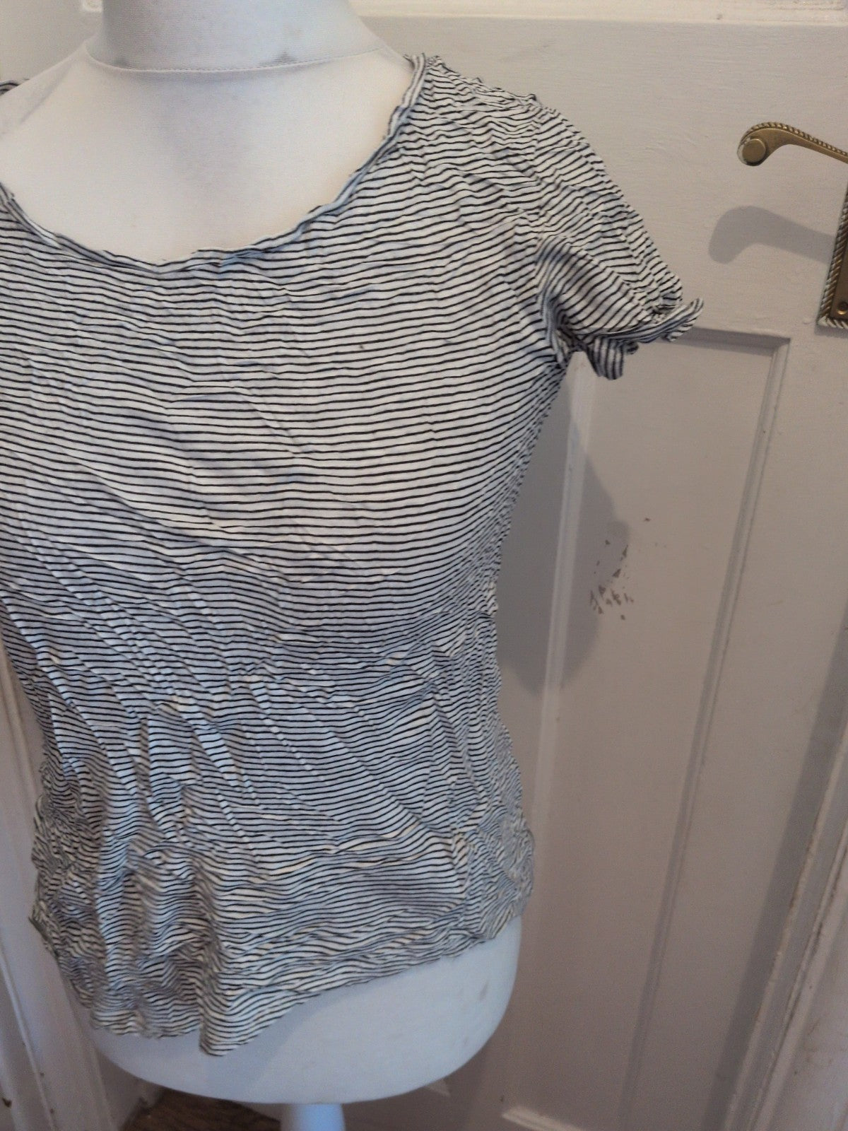 H&M Basic Small Stripe T-shirt Short Sleeve