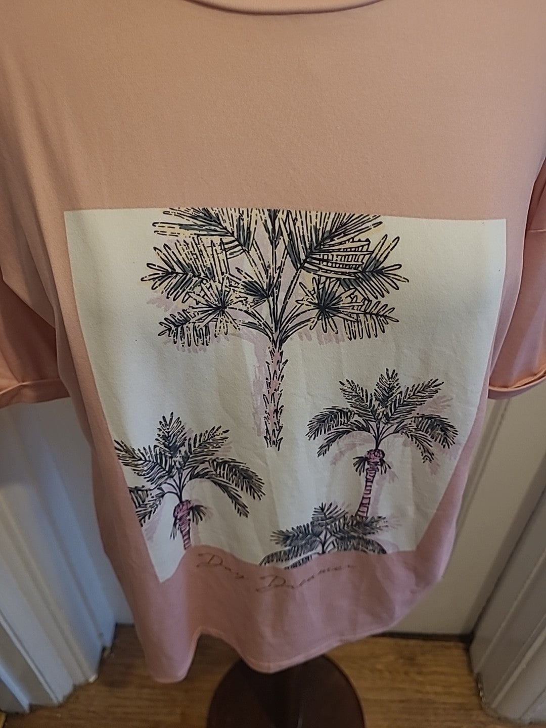 Ladies Day Dreams Size 8-10 Pink Short Sleeved Pyjama Top
