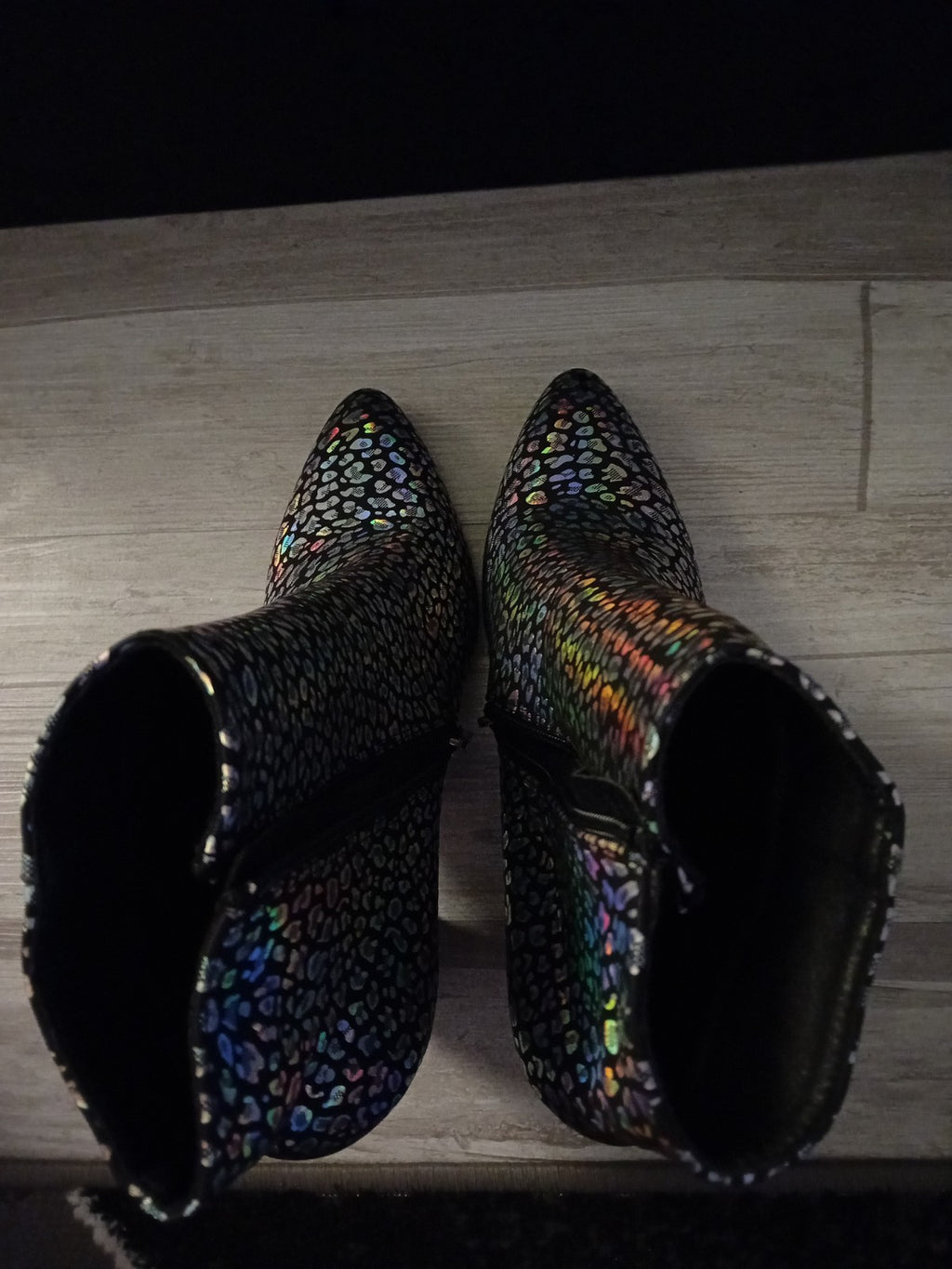 Ladies Brand New Silver And Black Shiny Ankle Boots Size 40 Free Delivery