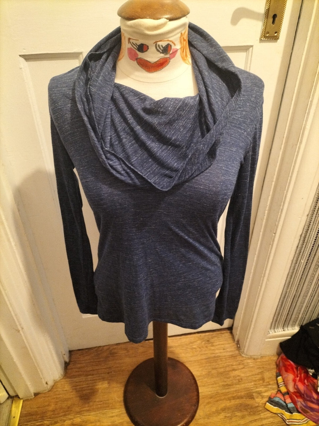 Ladies Gap Size Small Navy Blue Fleck Long Sleeved Roll Neck