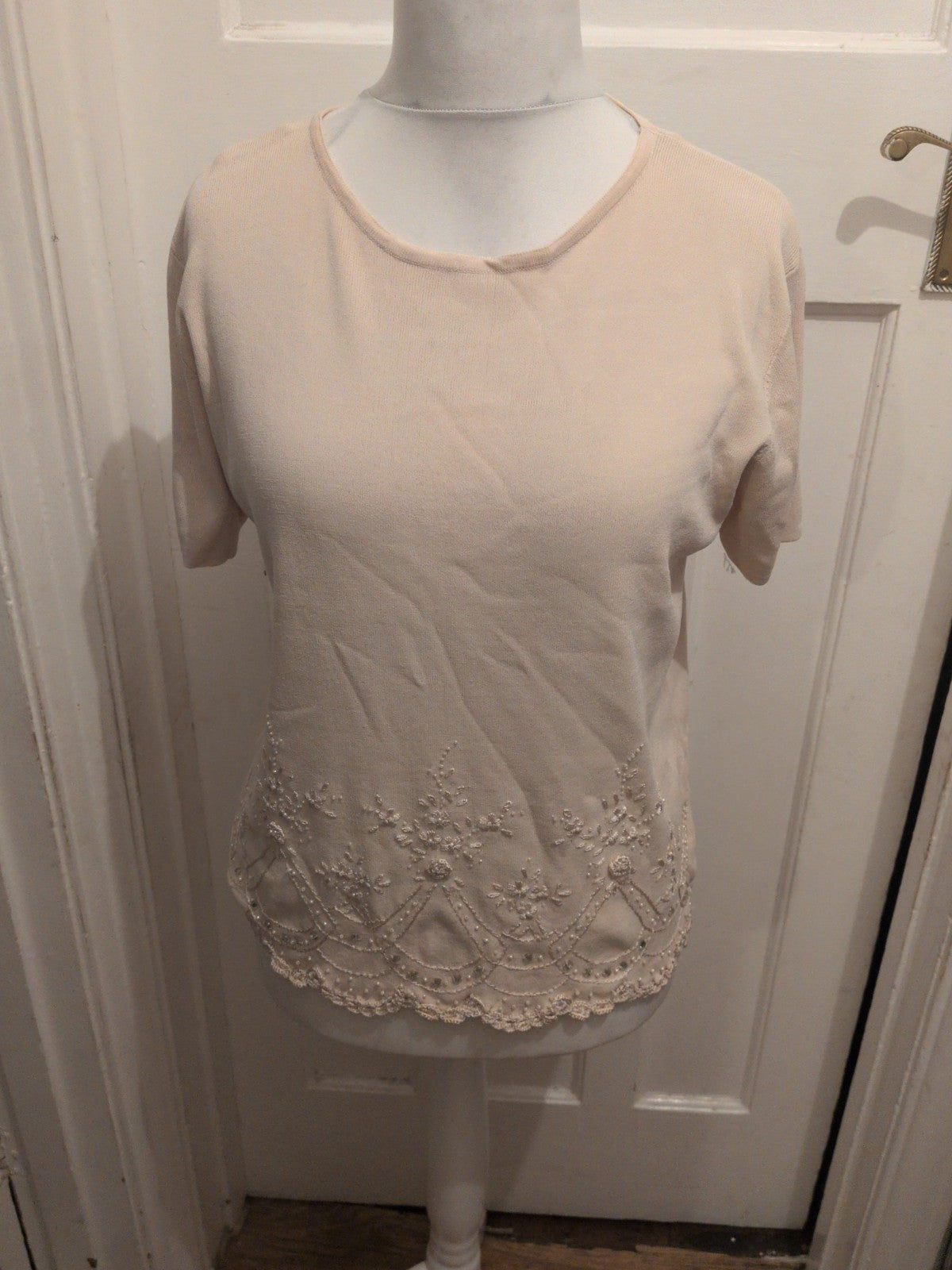Ladies Avant Garde Size Large Stone Short Sleeve Blouse