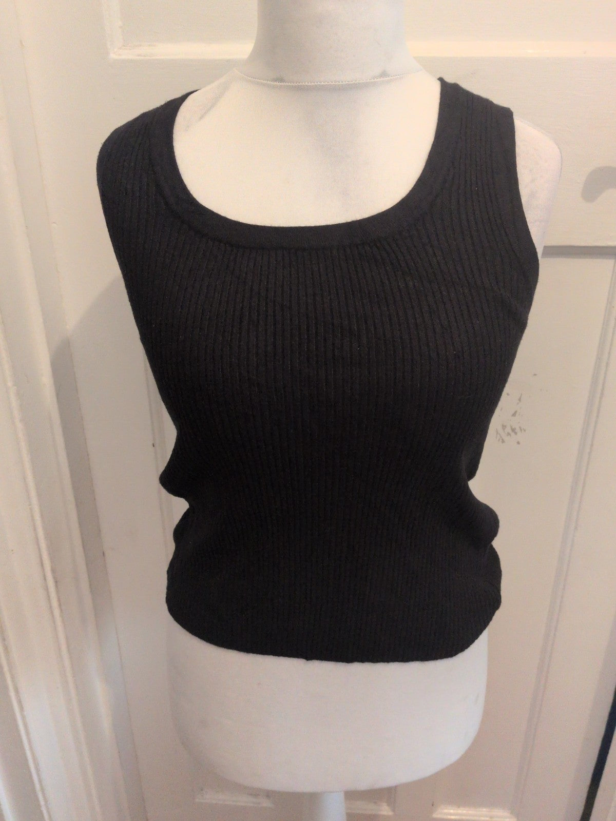 New Look 10 Black Rib Sleeveless Scoop Tank Vest Top