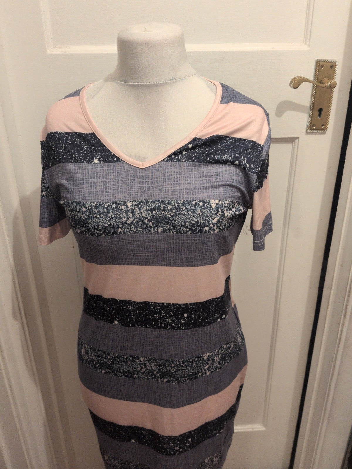 Ladies Size Medium Multi Stripe Short Sleeve T-shirt Dress
