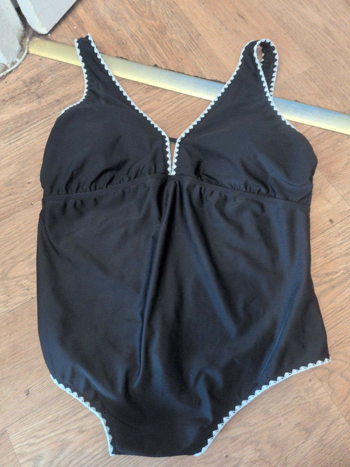 Yours 22 Black Sleeveless Swimsuit Costume
