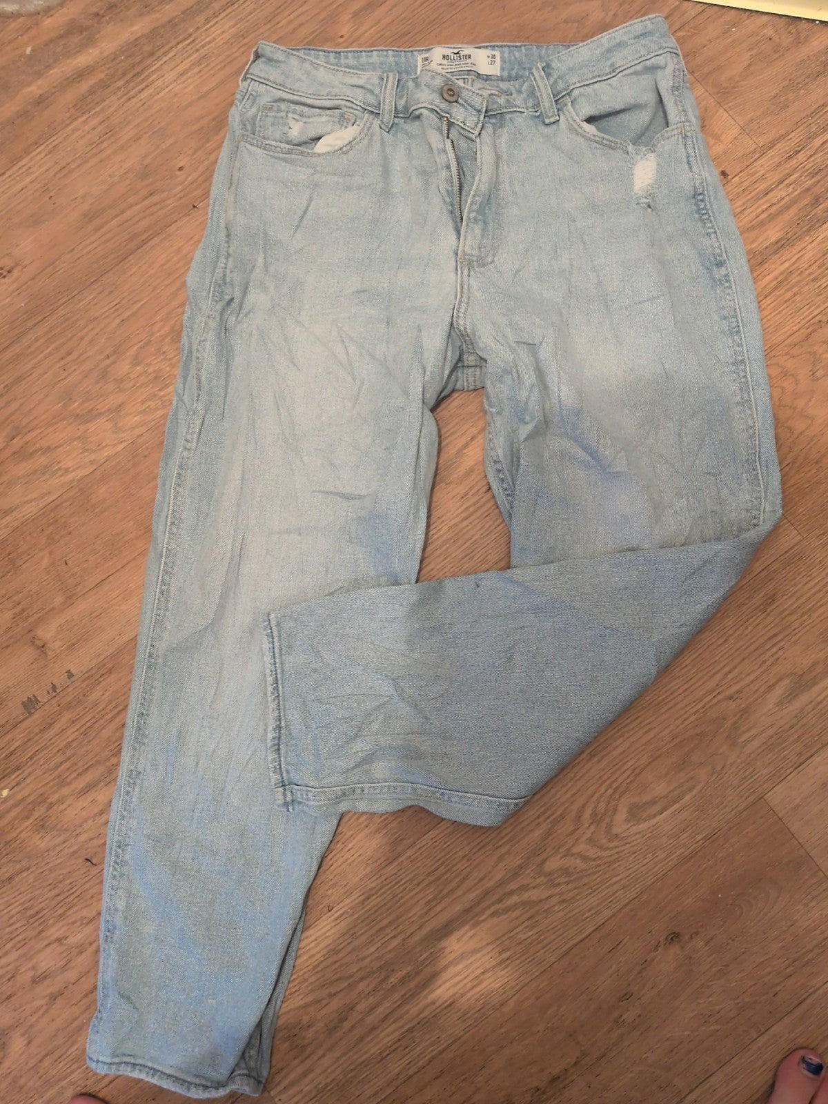 Hollister 30x27 11R Curvy High Rise Mom Jeans