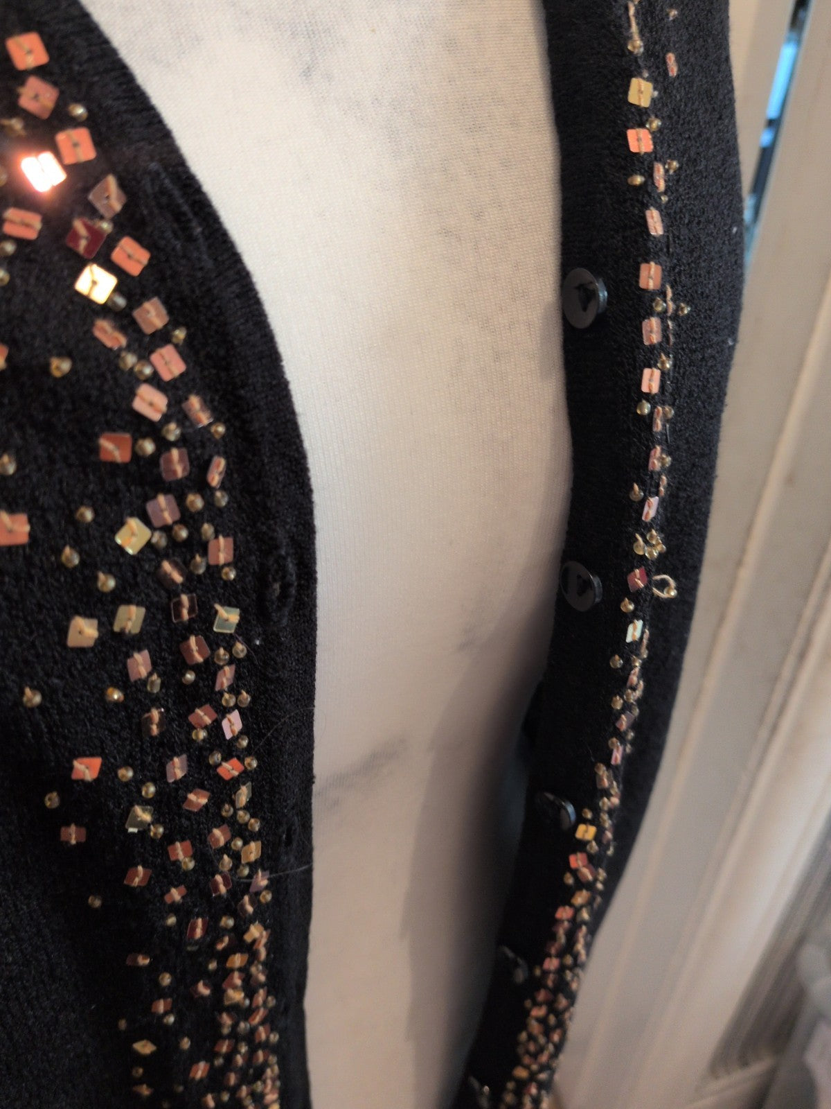 Ladies Berkertex Petite Size 16 Black With Gold Open Long Sleeve Blouse