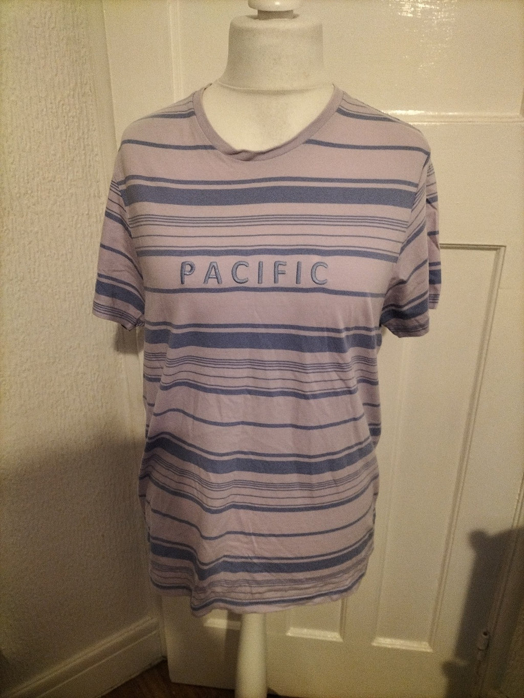 Mens Primark Size Large Purple/Blue Short Sleeved Tshirt