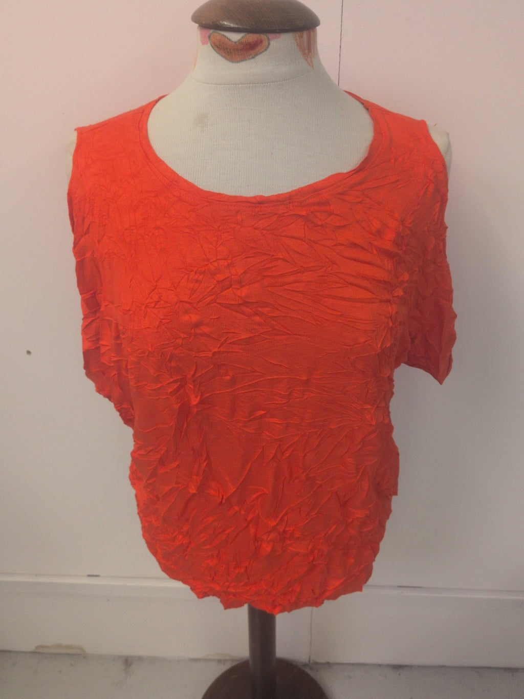 Ladies New Look Size 10 Bright Orange Open Shoulder Shirt Sleeve T-shirt